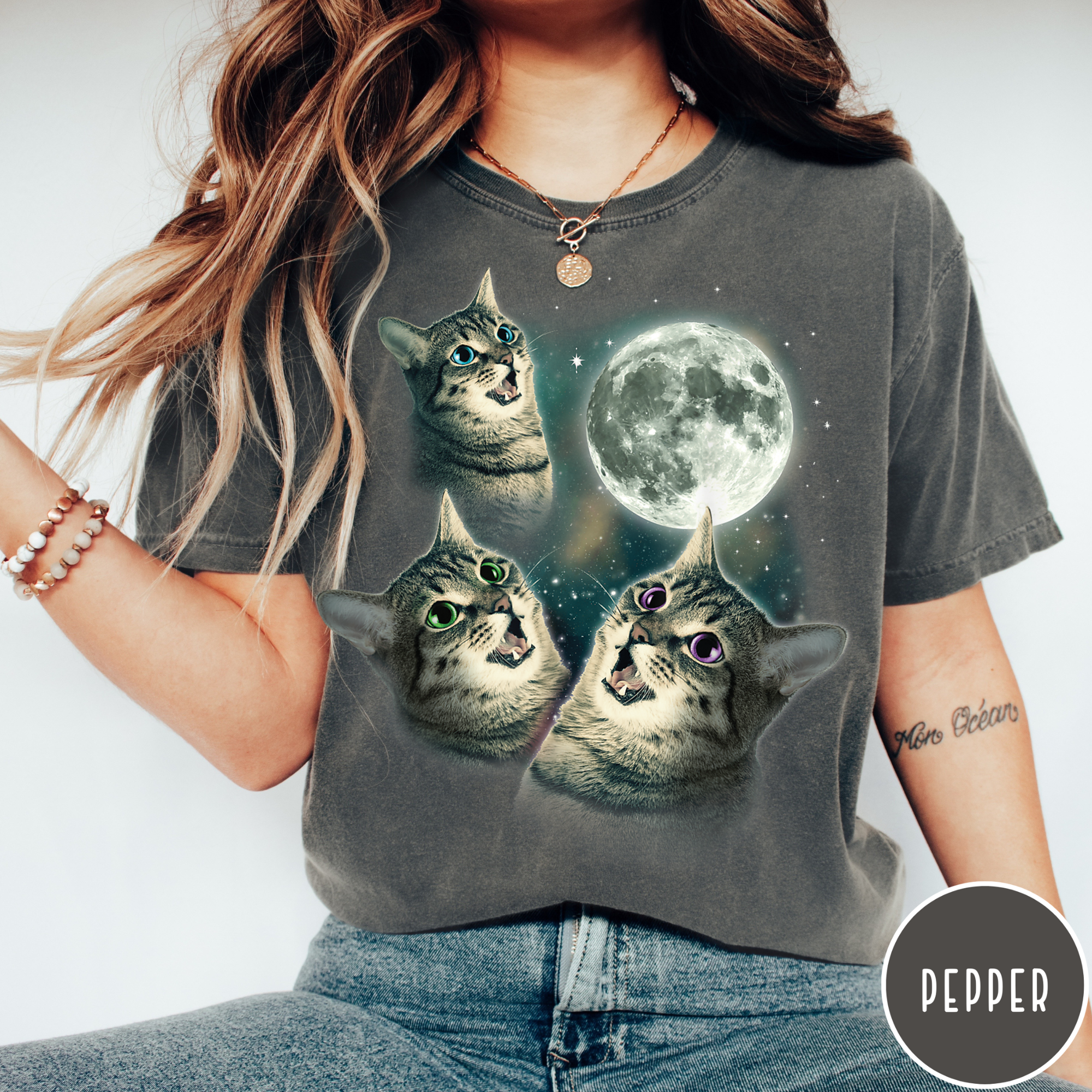 Cats Howling at the Moon T-Shirt