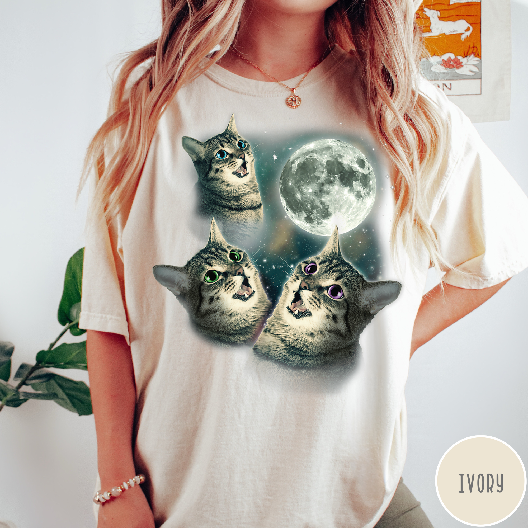 Cats Howling at the Moon T-Shirt