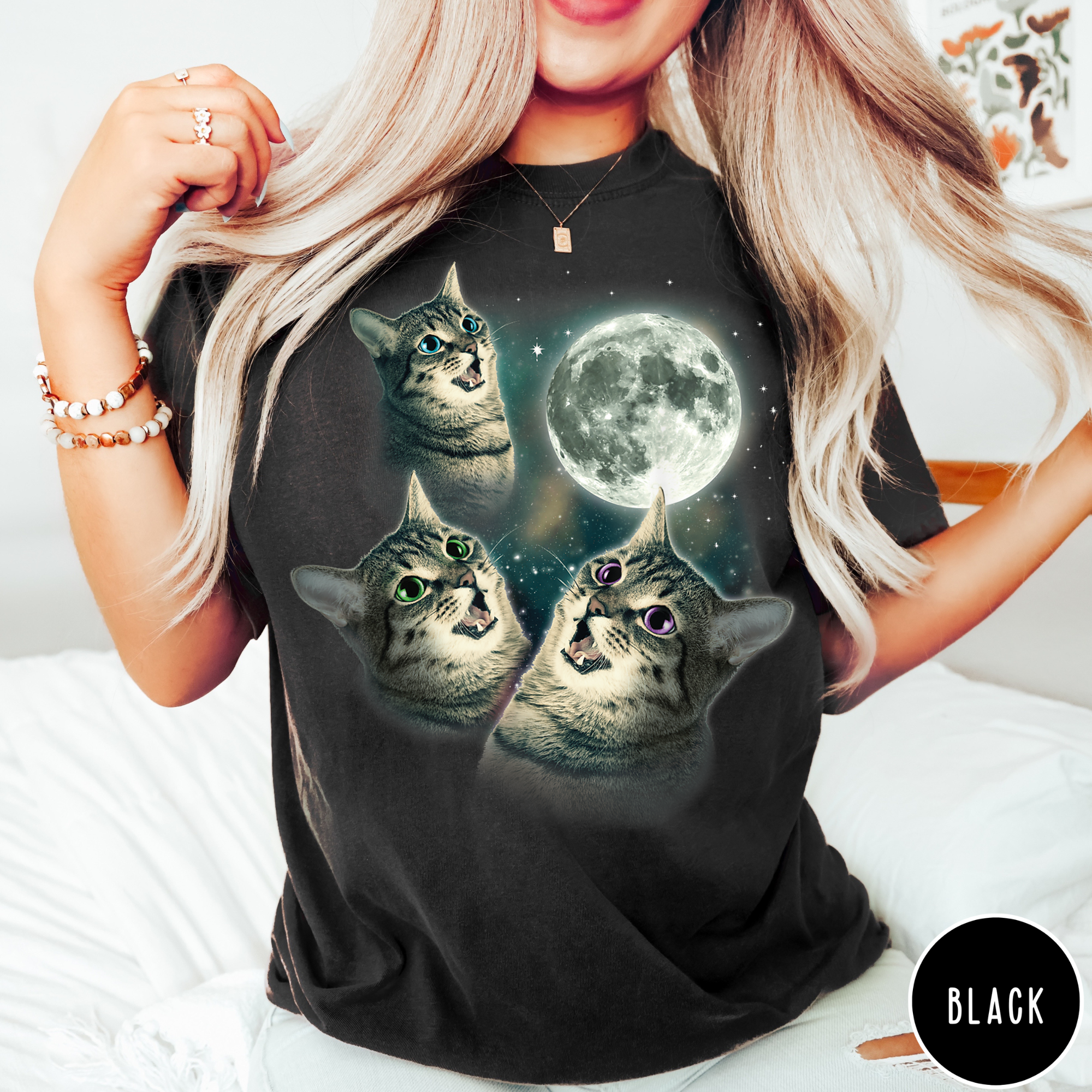 Cats Howling at the Moon T-Shirt